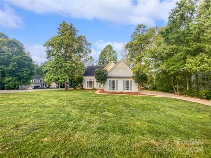 103 Summerbrook Lane sold home in Wyndham Shores, Mooresville, NC