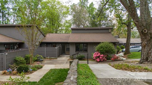 206 Crowfields Drive