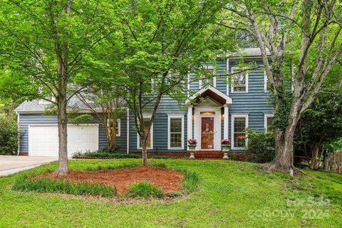 1017 Jaywood Lane