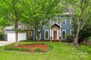 1017 Jaywood Lane sold home in Matthews, SC
