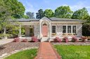 221 Ridgeway Avenue sold home in Statesville, SC
