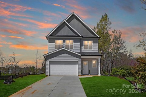 7815 Rockland Drive sold home in Crab Orchard, Charlotte, NC