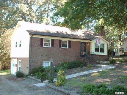 127 Sw Stonecrest Circle