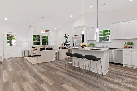 331 Austin Drive sold home in Austin Park, Charlotte, NC