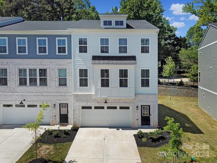 3733 Keyworth Way sold townhome in Roseglen, Fort Mill, SC