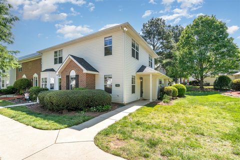 3676 Melrose Cottage Drive