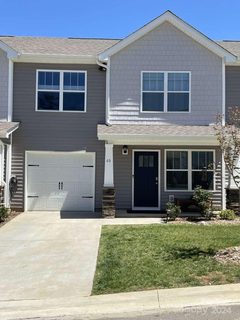 40 Benedict Lane sold townhome in Northridge Commons, Weaverville, NC