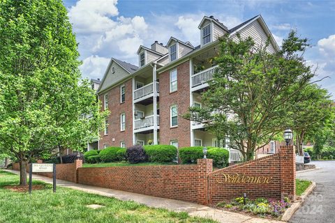301 Queens Road 203 sold home in Windermere, Charlotte, NC