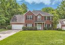 1414 Moonstone Drive sold home in Matthews, SC