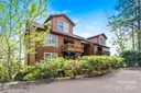 121 Toxaway Views Drive 501 sold home in Lake Toxaway, SC