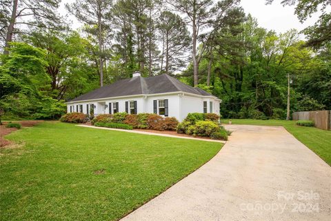 438 Guilford Road sold home in Heathwood, Rock Hill, SC