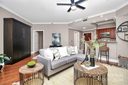 300 W 5th Street 250 sold home in Charlotte, SC