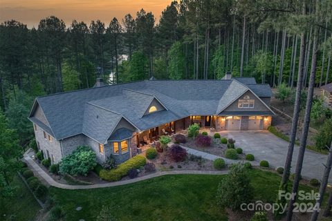 2937 E Paradise Harbor Drive