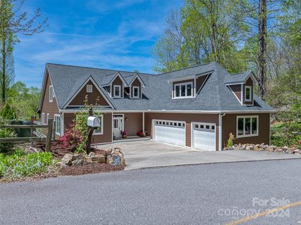 415 Methodist Drive sold home in Hickory Hill, Lake Junaluska, NC