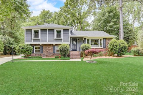 7124 Edenbridge Lane