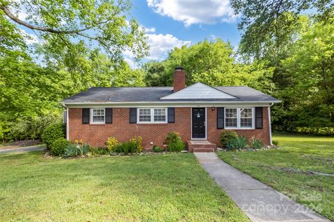 234 Short Hills Drive sold home in Whispering Pines, Charlotte, NC