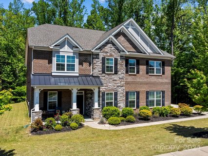 2040 Sweet William Drive sold home in Blume, Harrisburg, NC
