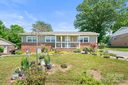 1006 Cloverdale Lane sold home in Dallas, SC