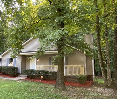 4821 Banfshire Road sold home in Glenfiddich, Charlotte, NC