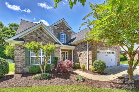 800 Juanita Drive