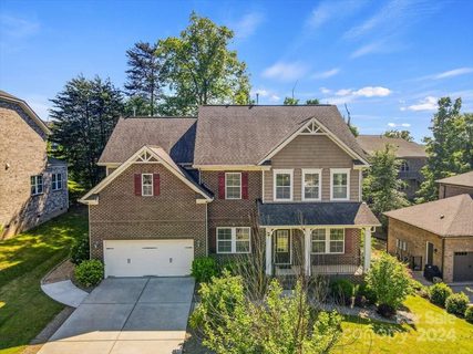 Previously sold for $748,300