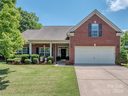 10570 Tintinhull Drive sold home in Fort Mill, SC