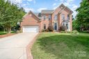 808 Thornapple Court sold home in Lake Wylie, SC