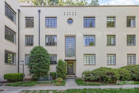 1121 Myrtle Avenue 42 sold condo in Myrtle Square, Charlotte, NC