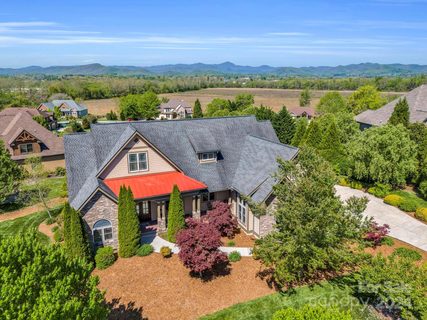 29 Majestic View Court sold home in Ridgeview at Sweetwater Hills, Hendersonville, NC