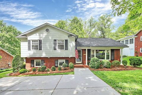 6754 Lancer Drive