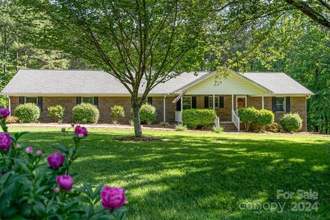 170 Kingfisher Drive sold home in Whippoorwill Woods, Mooresville, NC