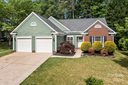 3511 Fernmoss Court sold home in Charlotte, SC