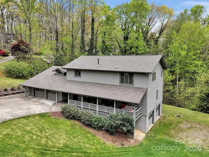 200 Crescent Drive