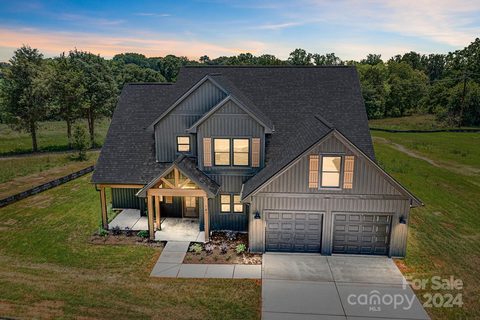 187 Lone Pine Road sold home in Carson Creek, Statesville, NC