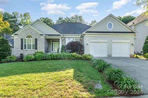 497 Montgrove Place