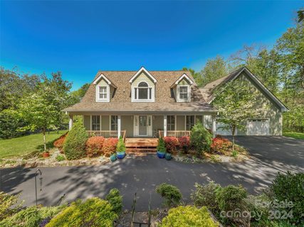 157 Presidential Drive sold home in Crestview Pointe, Waynesville, NC