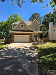3219 Bon Rea Drive sold home in Arboretum Crossing, Charlotte, NC