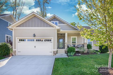 47 Asher Lane sold home in Cottages at Glenn Oaks, Arden, NC