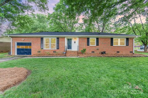 7500 Woodstream Drive
