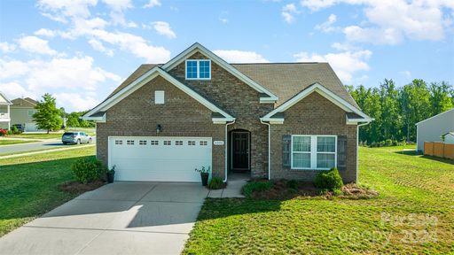6005 Fazio Court sold home in Founders Reserve, Harrisburg, NC