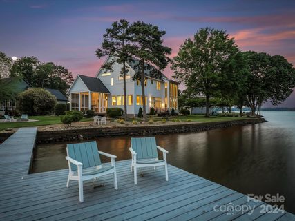 8259 Peninsula Lane sold home in Mountain Creek Shores, Sherrills Ford, NC