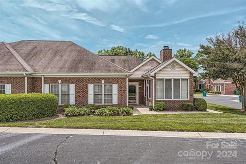9831 Willow Bark Court sold condo in Willowhurst at Park Crossing, Charlotte, NC