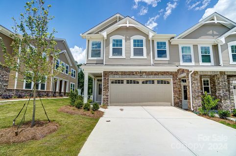 14849 Tamarack Drive 140/Blayre