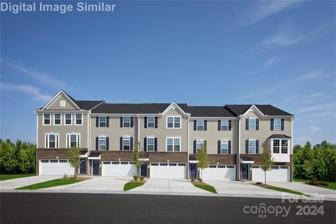 452 Moondance Drive sold townhome in Tupelo, Gastonia, NC