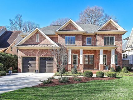 1516 Lynway Drive