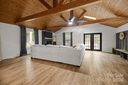 313 Settlement Drive sold home in Midland, SC