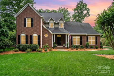 202 Kelly Court sold home in Ardrey Acres, Fort Mill, SC