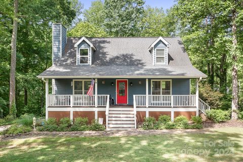 1031 Palomino Lane sold home in Lake Norman Woods, Catawba, NC