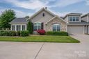2336 Villa Oaks Court sold home in Gastonia, SC