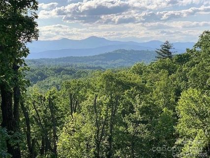 185 Crossvine Trail active lot in Somersby Park, Hendersonville, NC